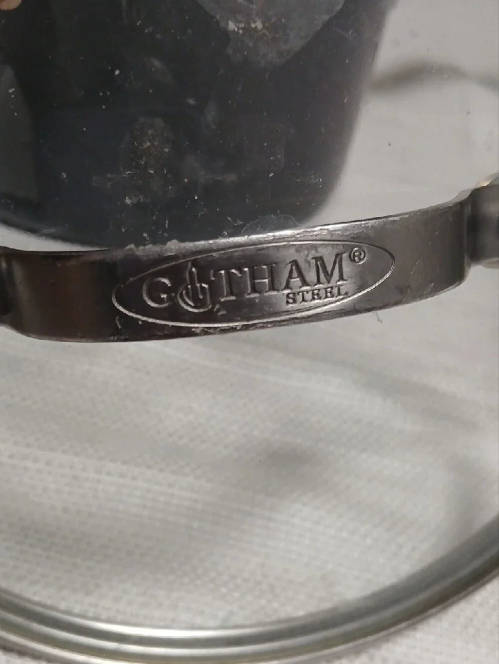 Gotham 2.37 Lt  Gray Saucepan with Glass Lid - Gray